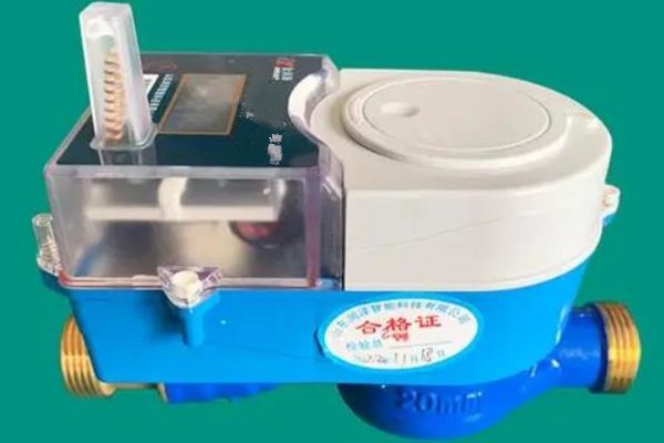 為什么預付費水表里還有費用就停水？